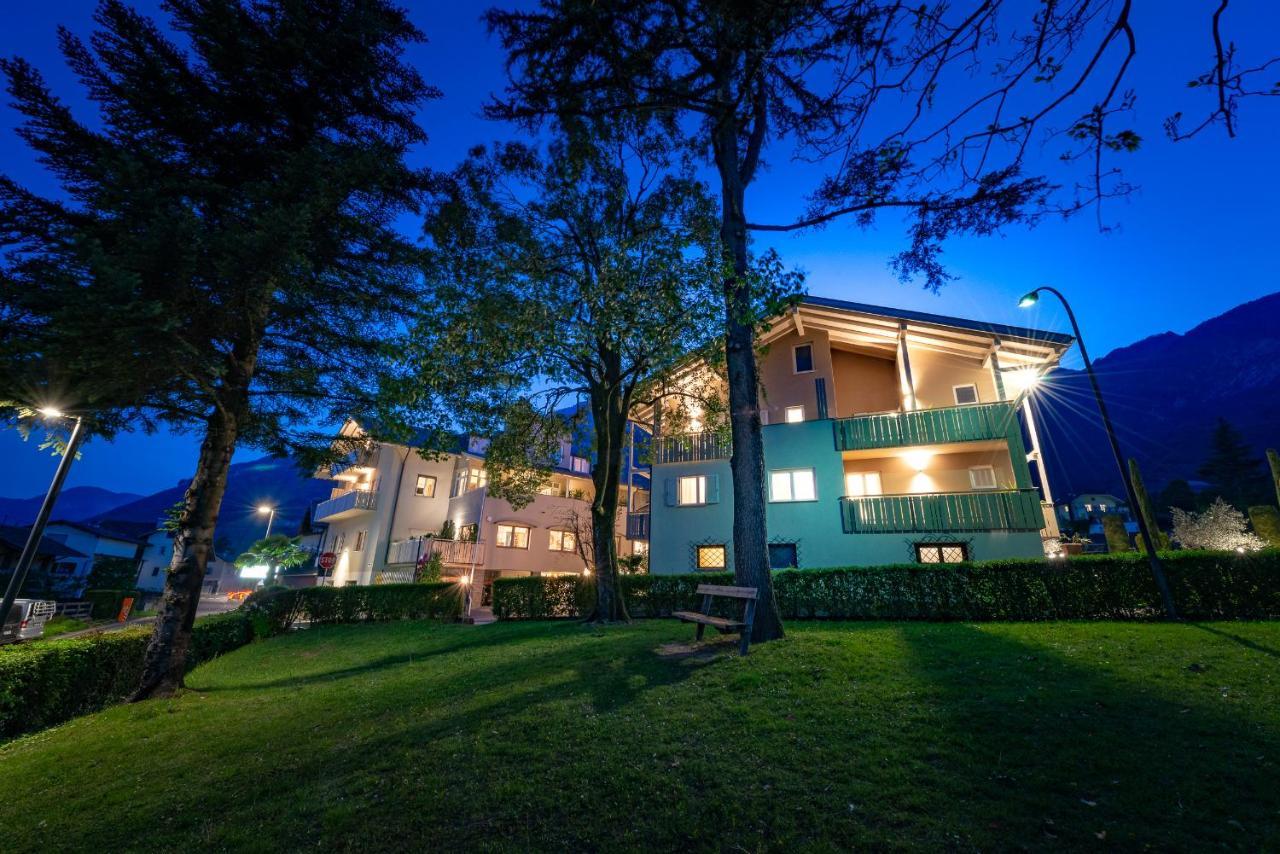 Tirolerin Garni Hotel Termeno Esterno foto